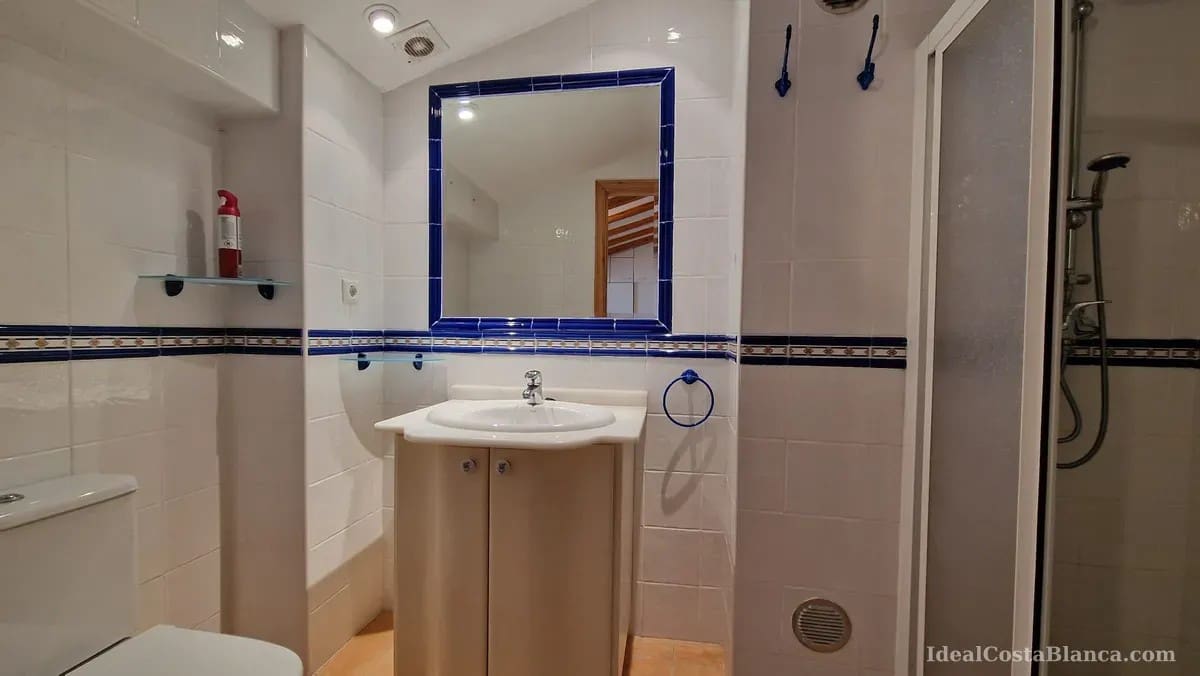 5 bedroom Townhouse for sale in Benimantell - € 249,000 (Ref: 9847946)