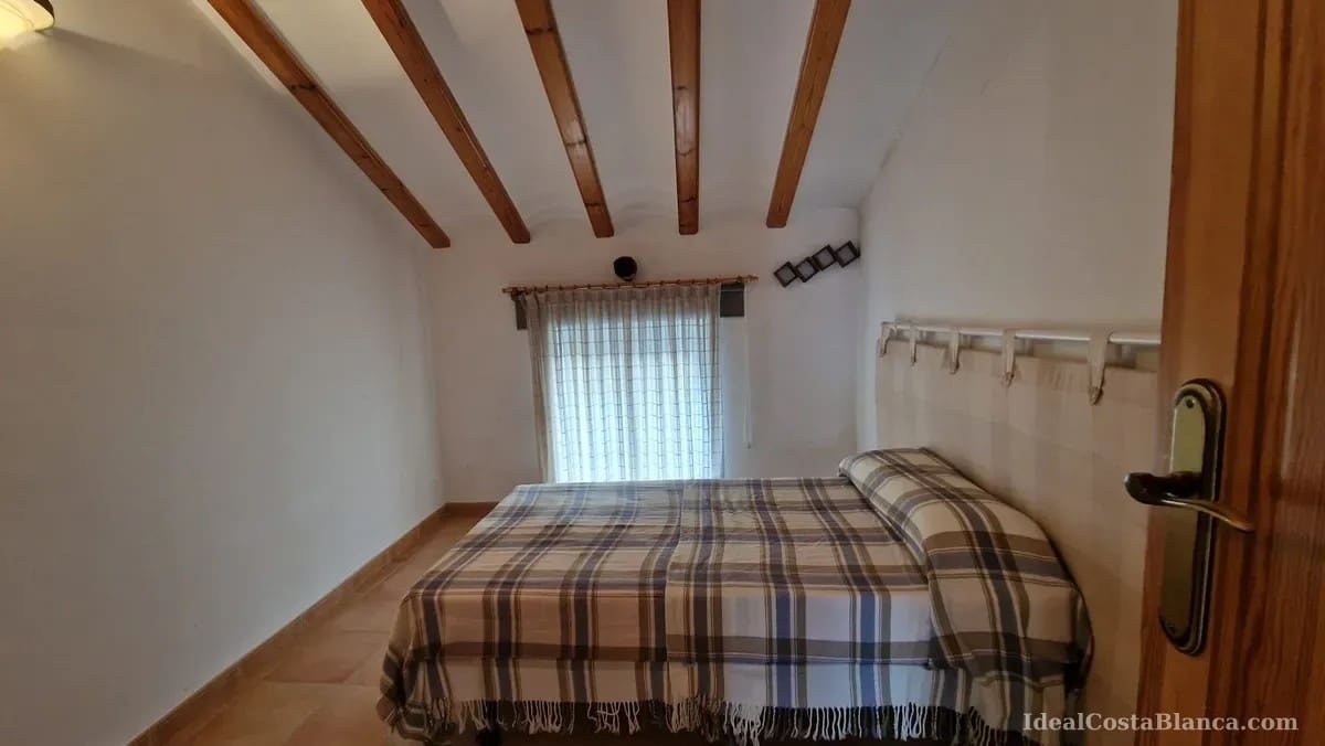 5 bedroom Townhouse for sale in Benimantell - € 249,000 (Ref: 9847946)