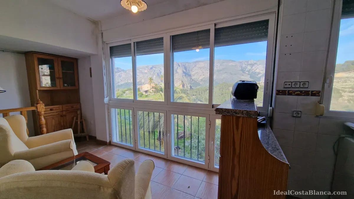 5 bedroom Townhouse for sale in Benimantell - € 249,000 (Ref: 9847946)