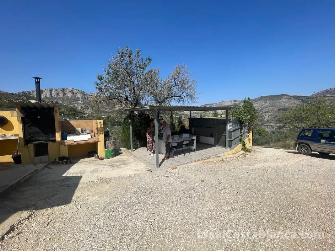 1 bedroom Finca/Country House for sale in Confrides - € 140,000 (Ref: 9847947)