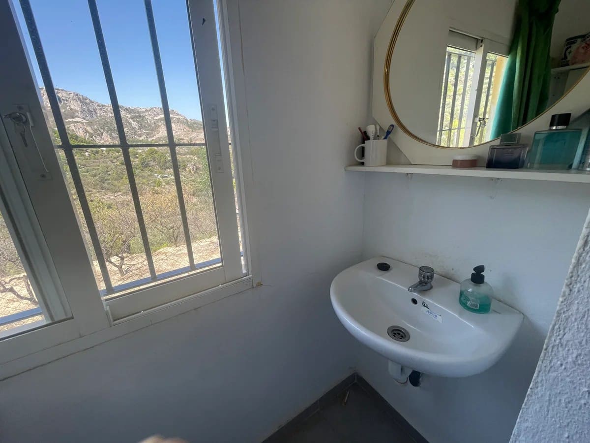 1 bedroom Finca/Country House for sale in Confrides - € 140,000 (Ref: 9847947)