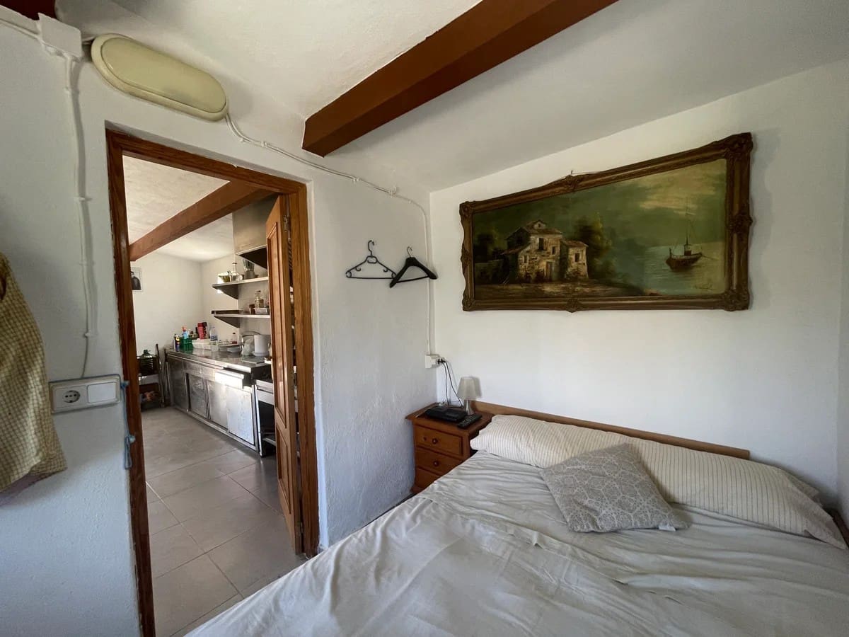 1 bedroom Finca/Country House for sale in Confrides - € 140,000 (Ref: 9847947)