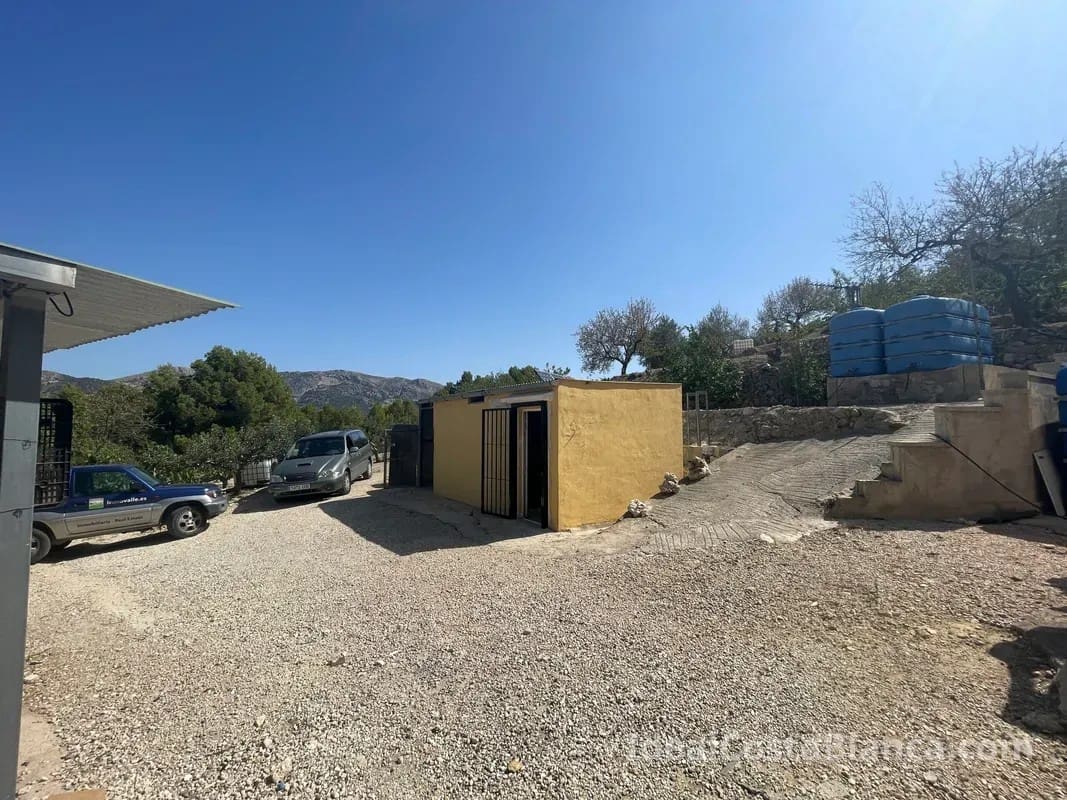 1 bedroom Finca/Country House for sale in Confrides - € 140,000 (Ref: 9847947)