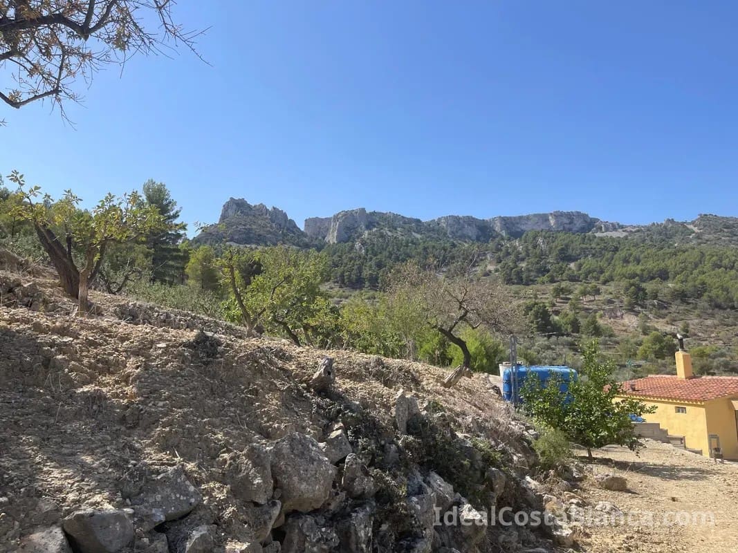 1 bedroom Finca/Country House for sale in Confrides - € 140,000 (Ref: 9847947)