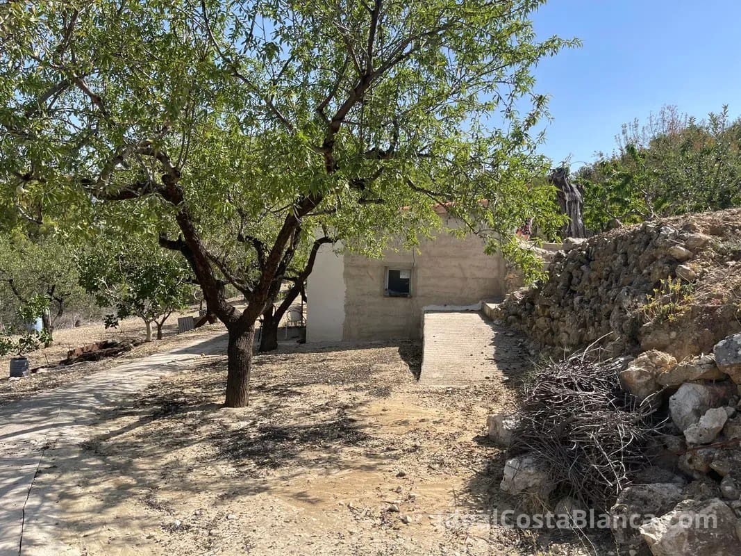 1 bedroom Finca/Country House for sale in Confrides - € 140,000 (Ref: 9847947)