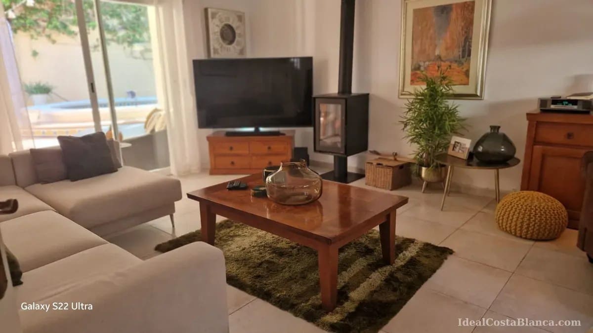 4 soveværelse Byhus til salg i Albir med swimmingpool garage - € 599.000 (Ref: 9847948)