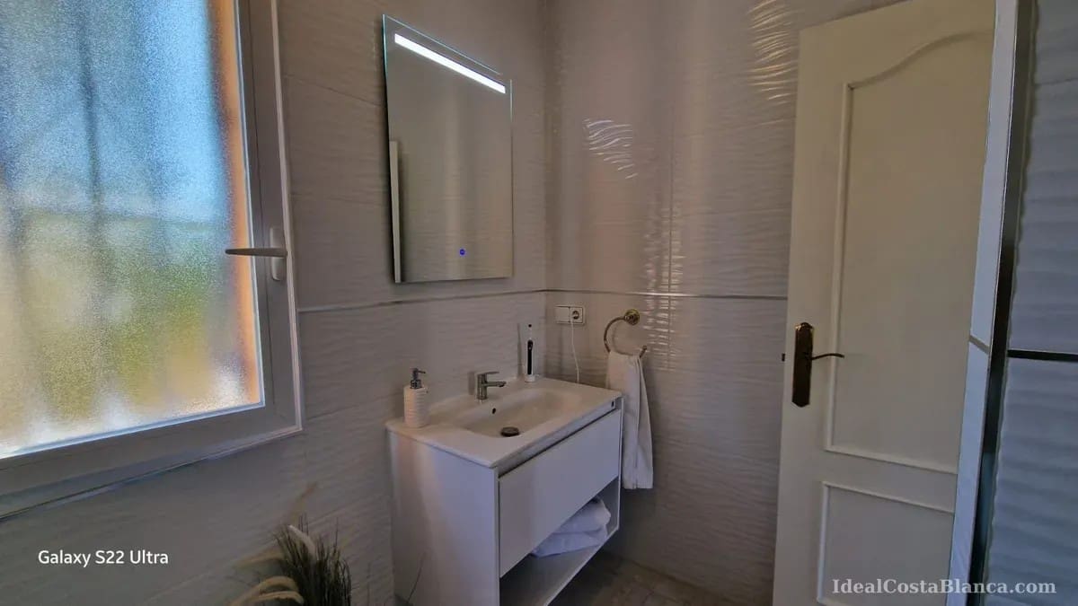 4 soveværelse Byhus til salg i Albir med swimmingpool garage - € 599.000 (Ref: 9847948)