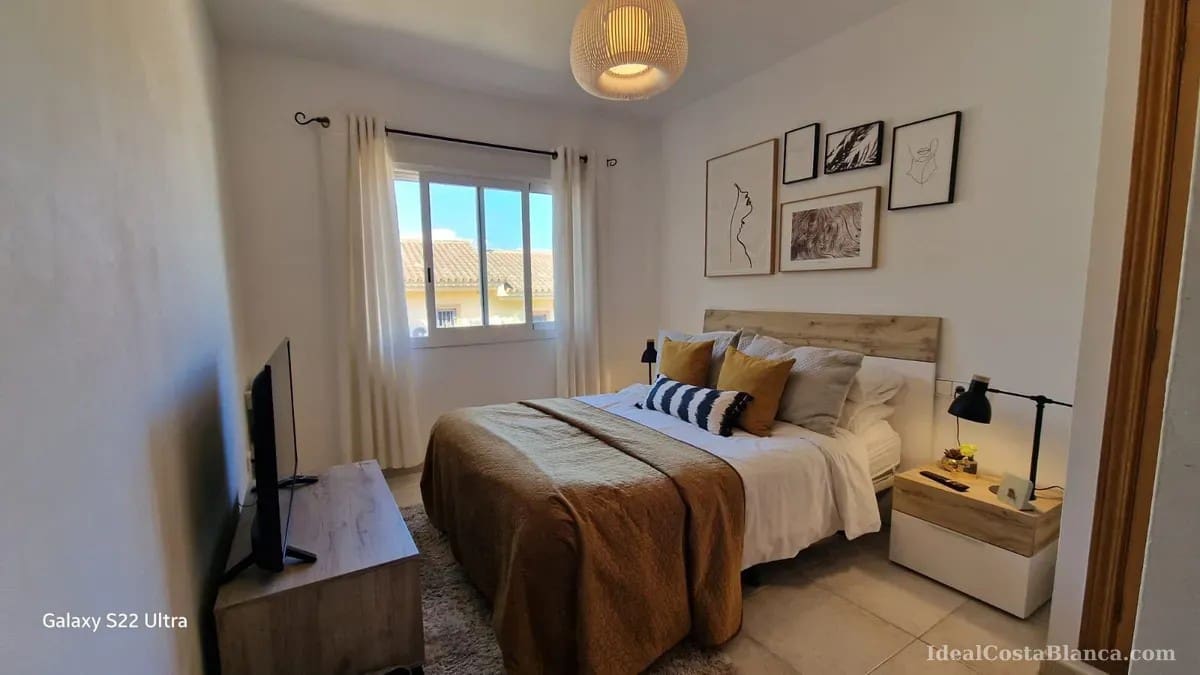 4 soveværelse Byhus til salg i Albir med swimmingpool garage - € 599.000 (Ref: 9847948)
