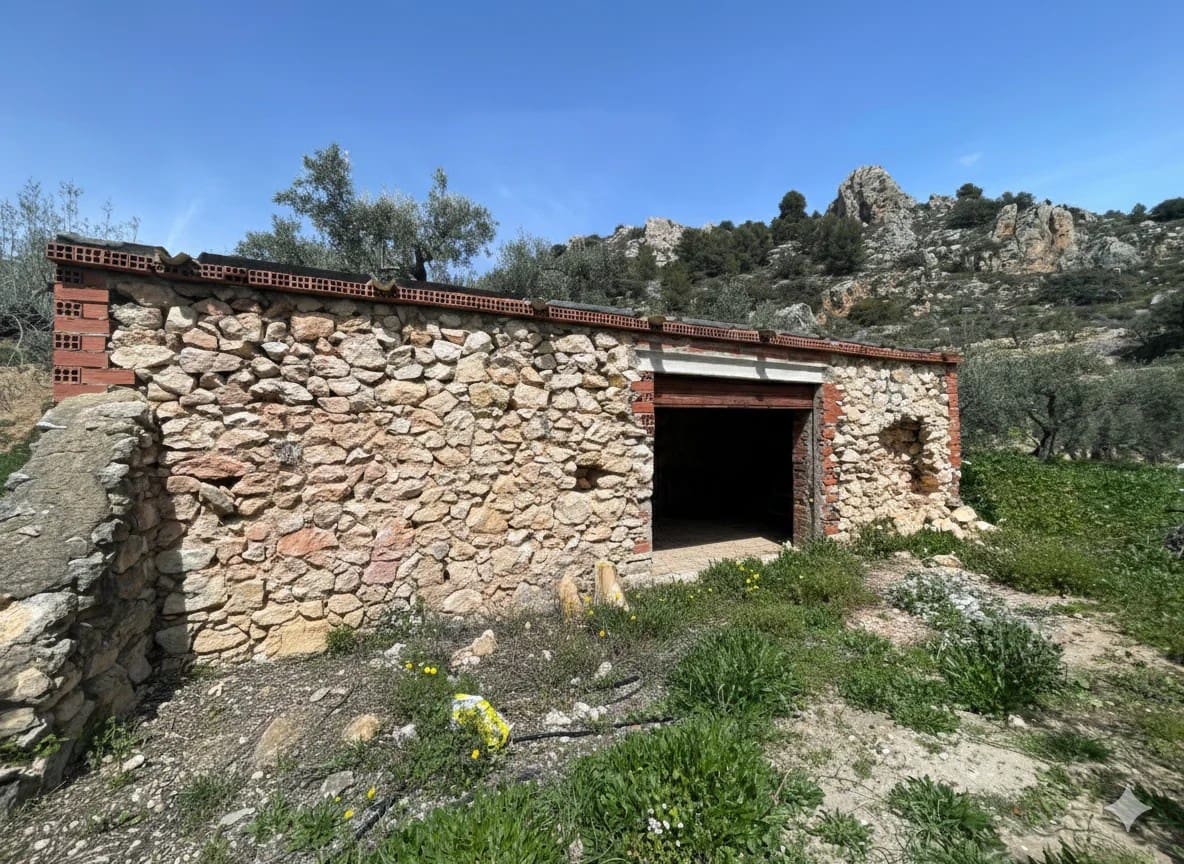 Finca/Country House for sale in Confrides - € 50,000 (Ref: 9847949)