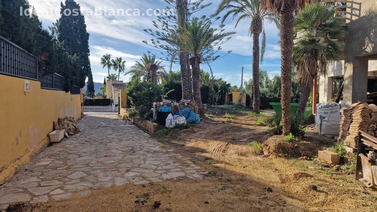 Finca/Landehus til salg i Alfaz del Pi / L'Alfas del Pi - € 1.899.000 (Ref: 9847951)