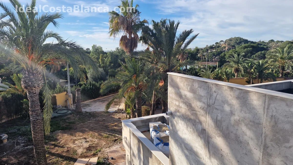 Finca/Landehus til salg i Alfaz del Pi / L'Alfas del Pi - € 1.899.000 (Ref: 9847951)