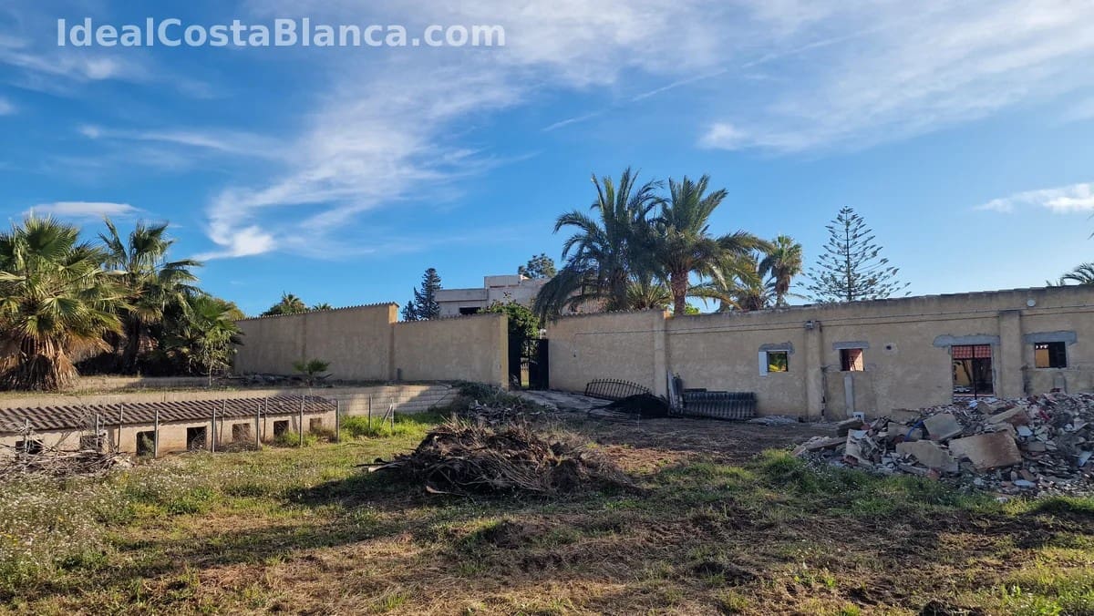 Finca/Landehus til salg i Alfaz del Pi / L'Alfas del Pi - € 1.899.000 (Ref: 9847951)