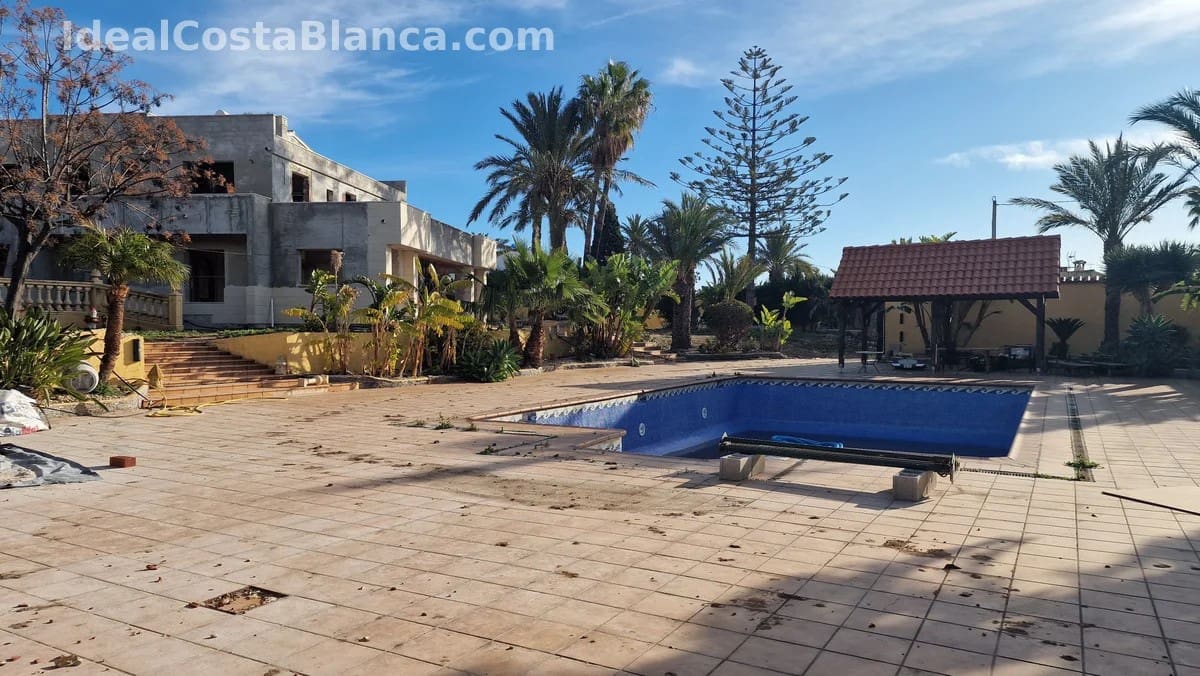 Finca/Landehus til salg i Alfaz del Pi / L'Alfas del Pi - € 1.899.000 (Ref: 9847951)
