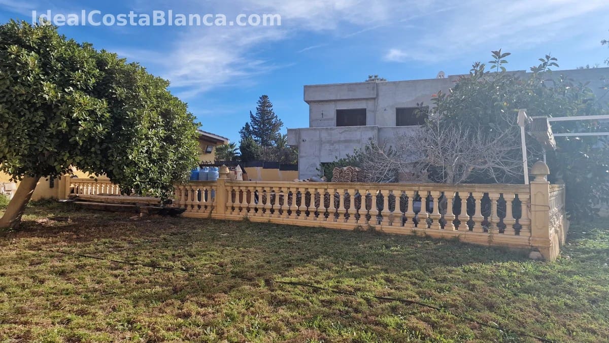 Finca/Landehus til salg i Alfaz del Pi / L'Alfas del Pi - € 1.899.000 (Ref: 9847951)