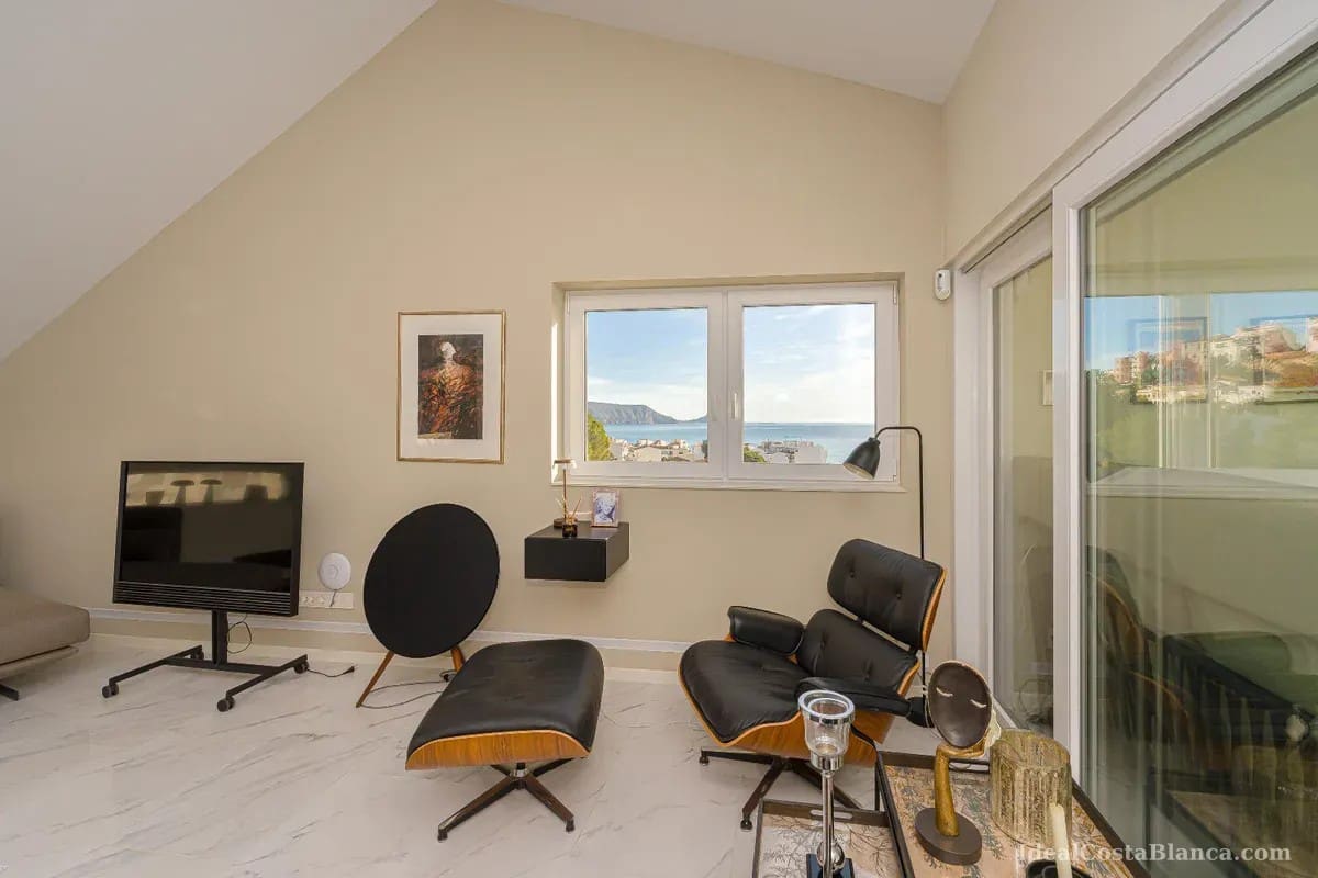 2 quarto Penthouse para venda em Altea com piscina garagem - 1 495 000 € (Ref: 9847953)