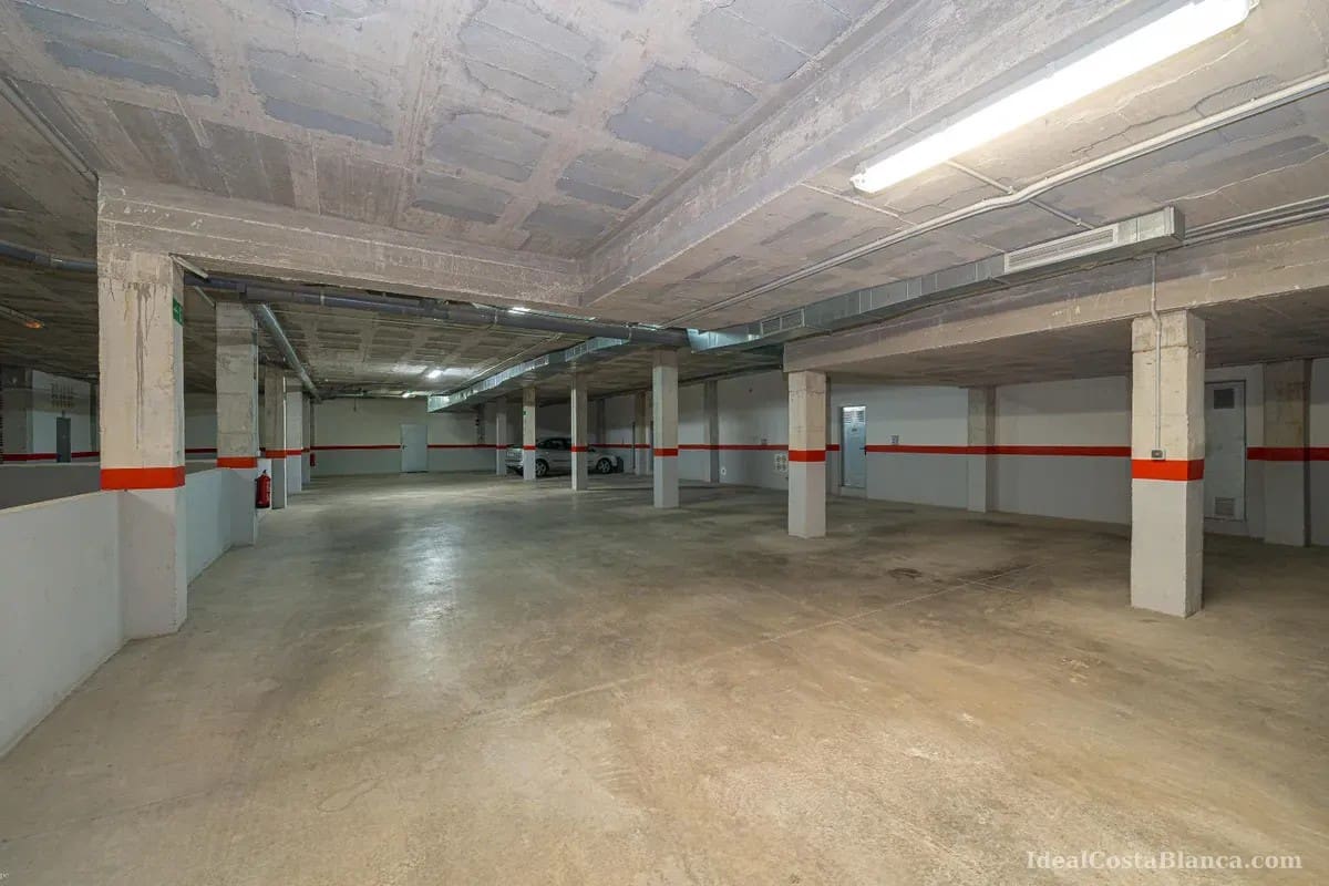 2 quarto Penthouse para venda em Altea com piscina garagem - 1 495 000 € (Ref: 9847953)