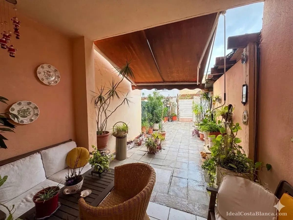 3 soveværelse Byhus til salg i Albir - € 319.000 (Ref: 9847954)
