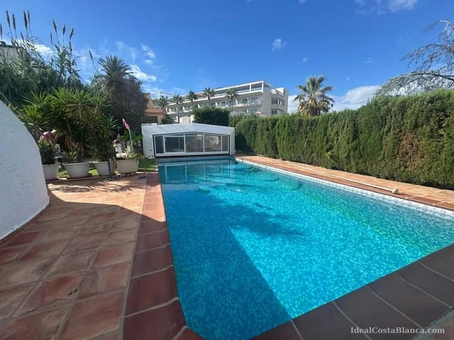5 soveværelse Villa til salg i Albir, Alfaz del Pi / L'Alfàs del Pi med swimmingpool garage - € 795.000 (Ref: 9847955)