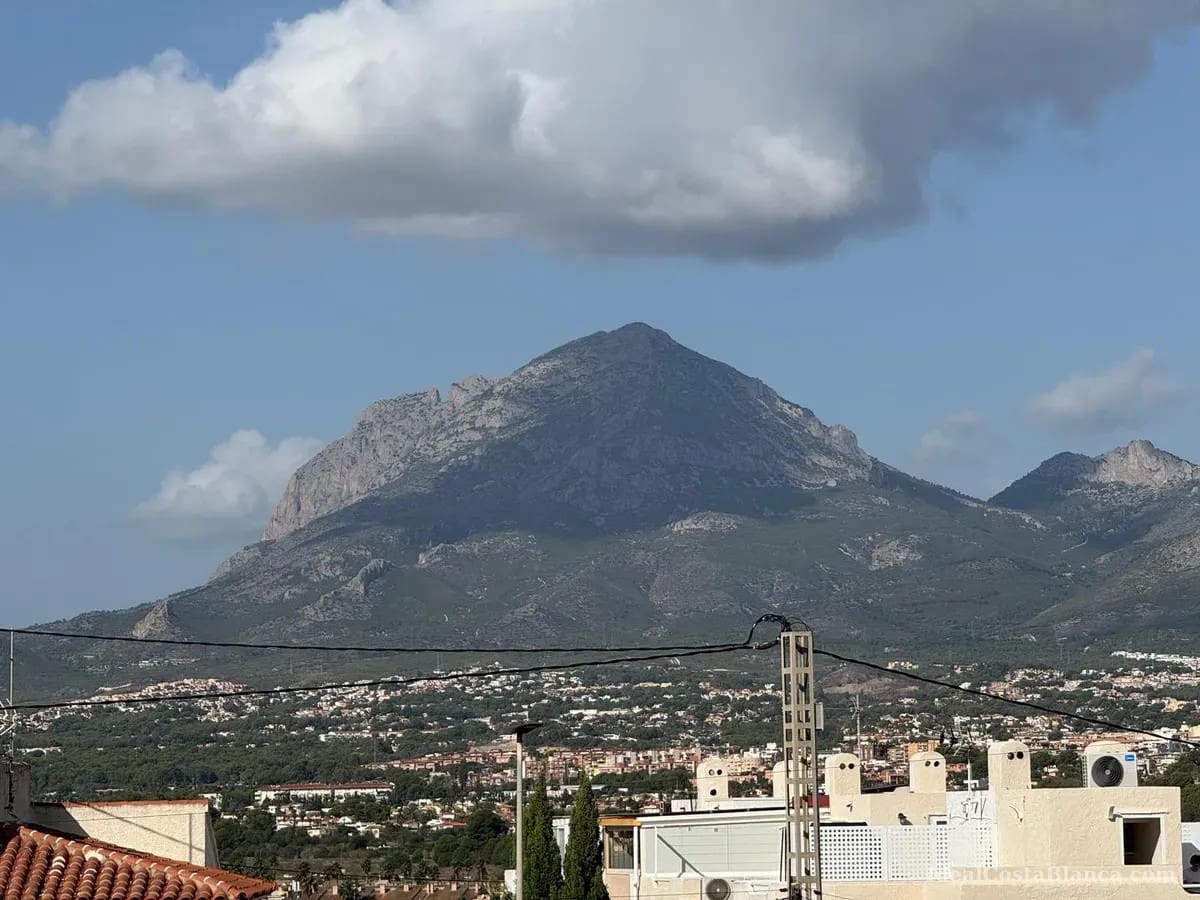 5 soveværelse Villa til salg i Albir med swimmingpool garage - € 795.000 (Ref: 9847955)