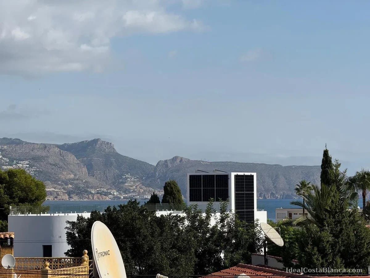5 soveværelse Villa til salg i Albir med swimmingpool garage - € 795.000 (Ref: 9847955)