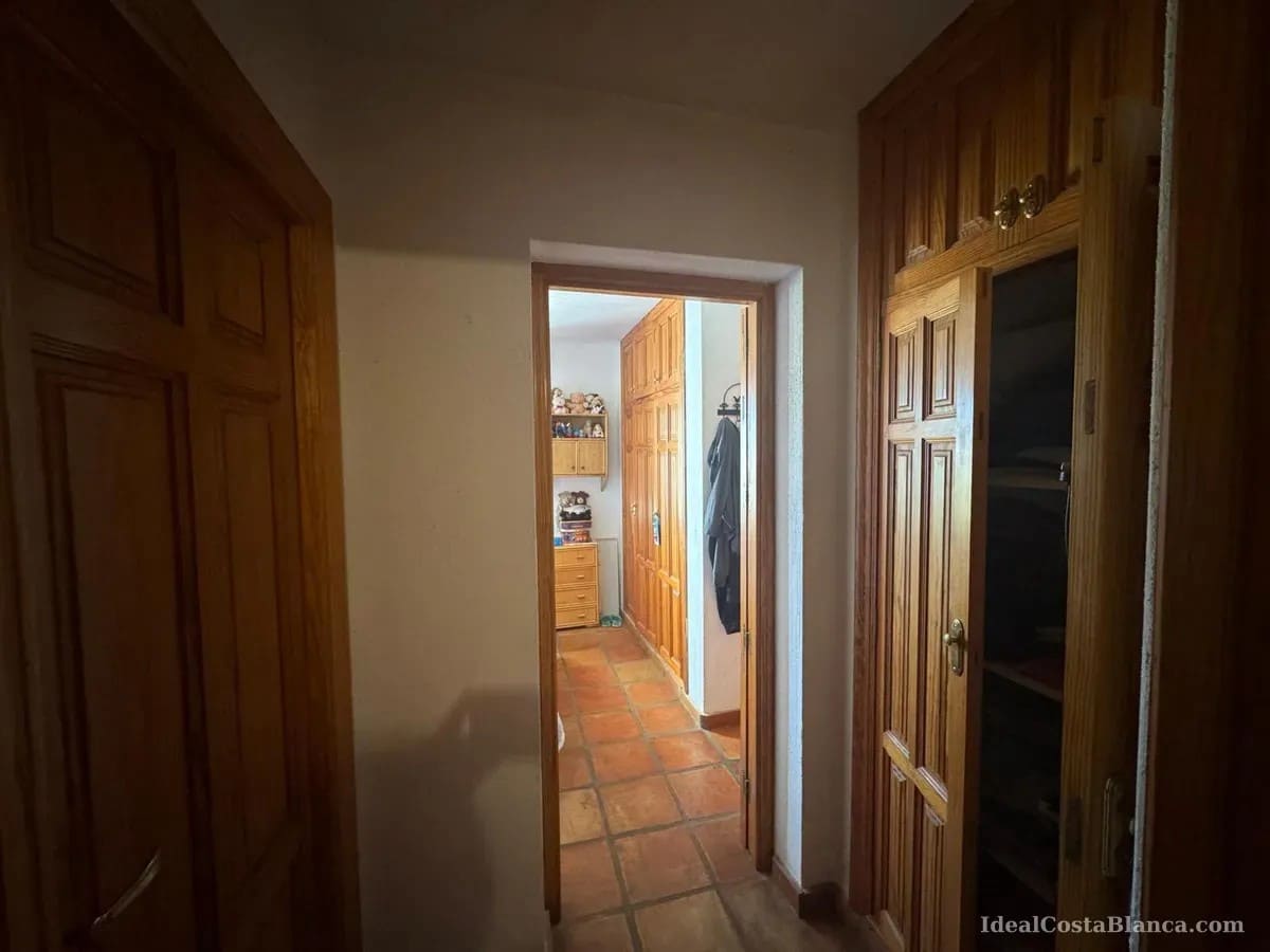 5 soveværelse Villa til salg i Albir med swimmingpool garage - € 795.000 (Ref: 9847955)