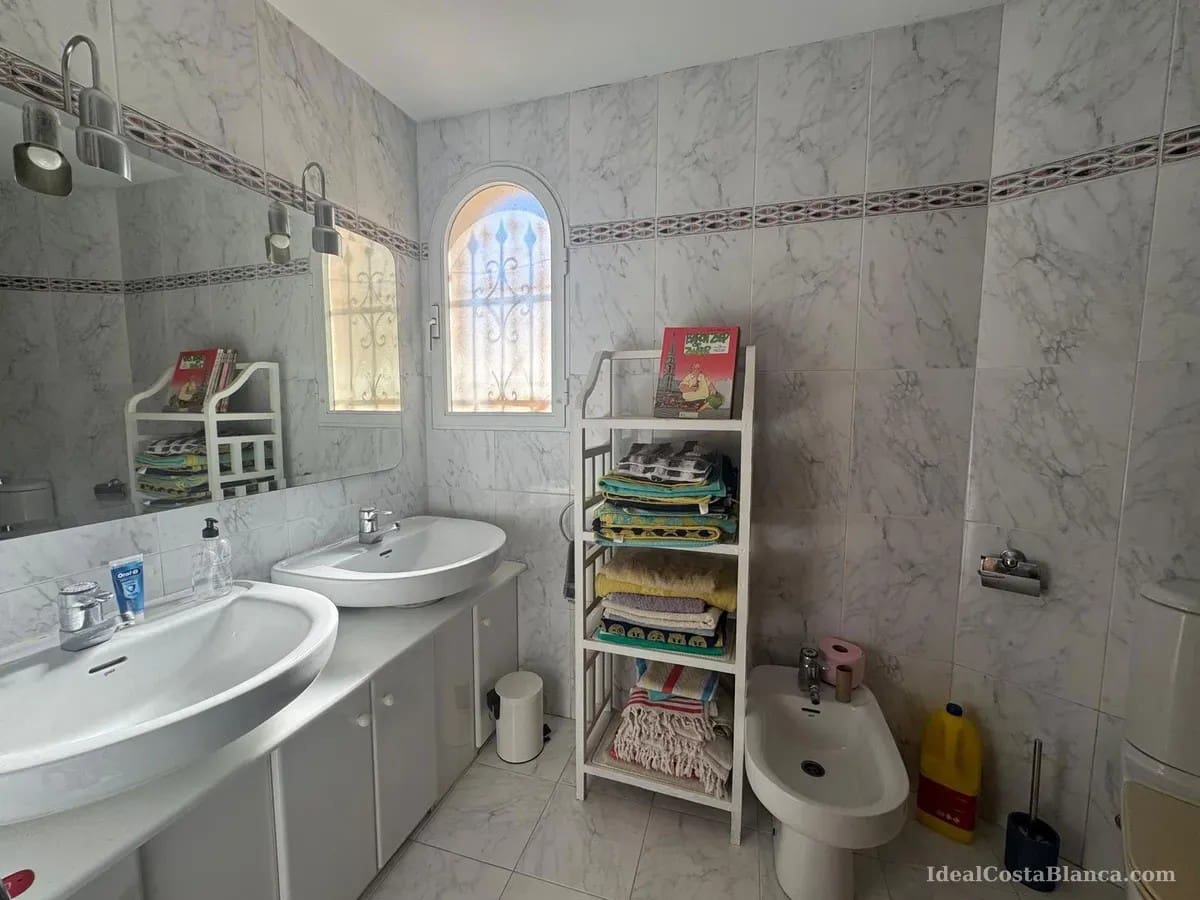 5 soveværelse Villa til salg i Albir med swimmingpool garage - € 795.000 (Ref: 9847955)