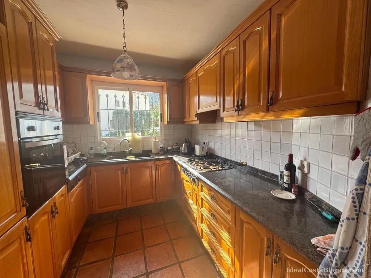 5 soveværelse Villa til salg i Albir med swimmingpool garage - € 795.000 (Ref: 9847955)