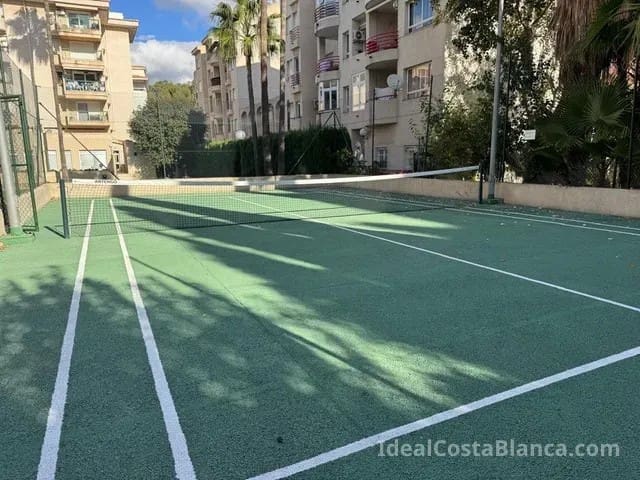 3 soveværelse Lejlighed til salg i Albir med swimmingpool - € 379.000 (Ref: 9847963)