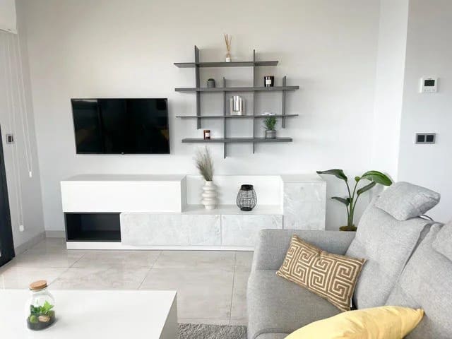 3 soveværelse Lejlighed til salg i Benidorm med swimmingpool garage - € 699.000 (Ref: 9847965)