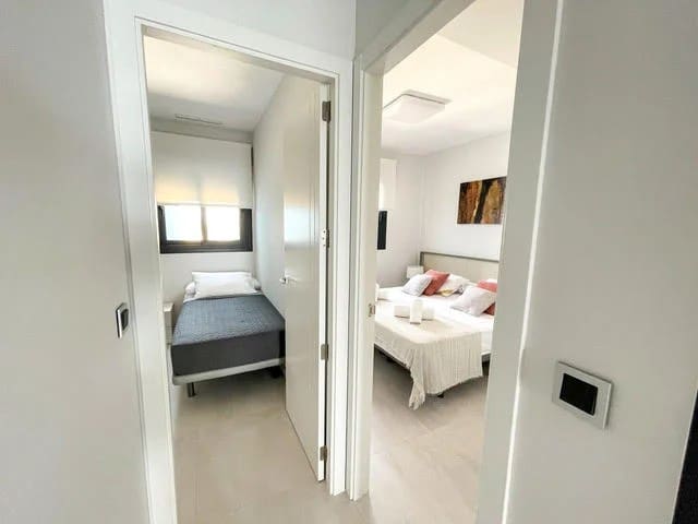 3 soveværelse Lejlighed til salg i Benidorm med swimmingpool garage - € 699.000 (Ref: 9847965)