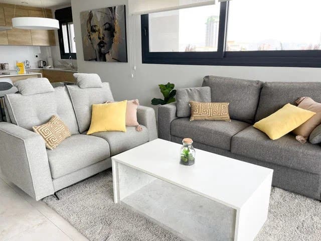 3 soveværelse Lejlighed til salg i Benidorm med swimmingpool garage - € 699.000 (Ref: 9847965)