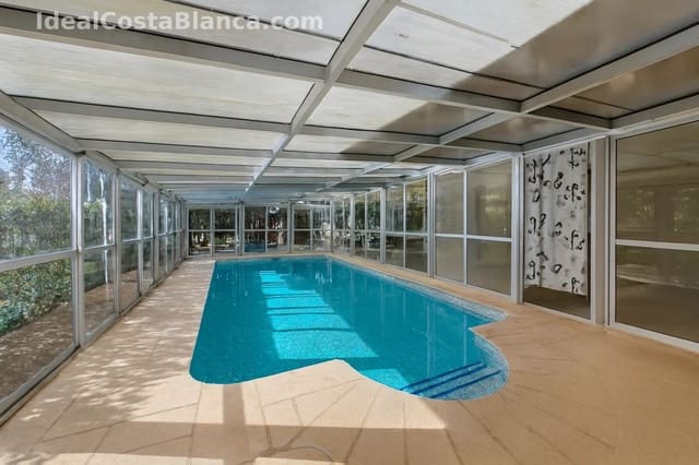 3 soveværelse Finca/Landehus til salg i Alfaz del Pi / L'Alfàs del Pi med swimmingpool - € 469.000 (Ref: 9847967)