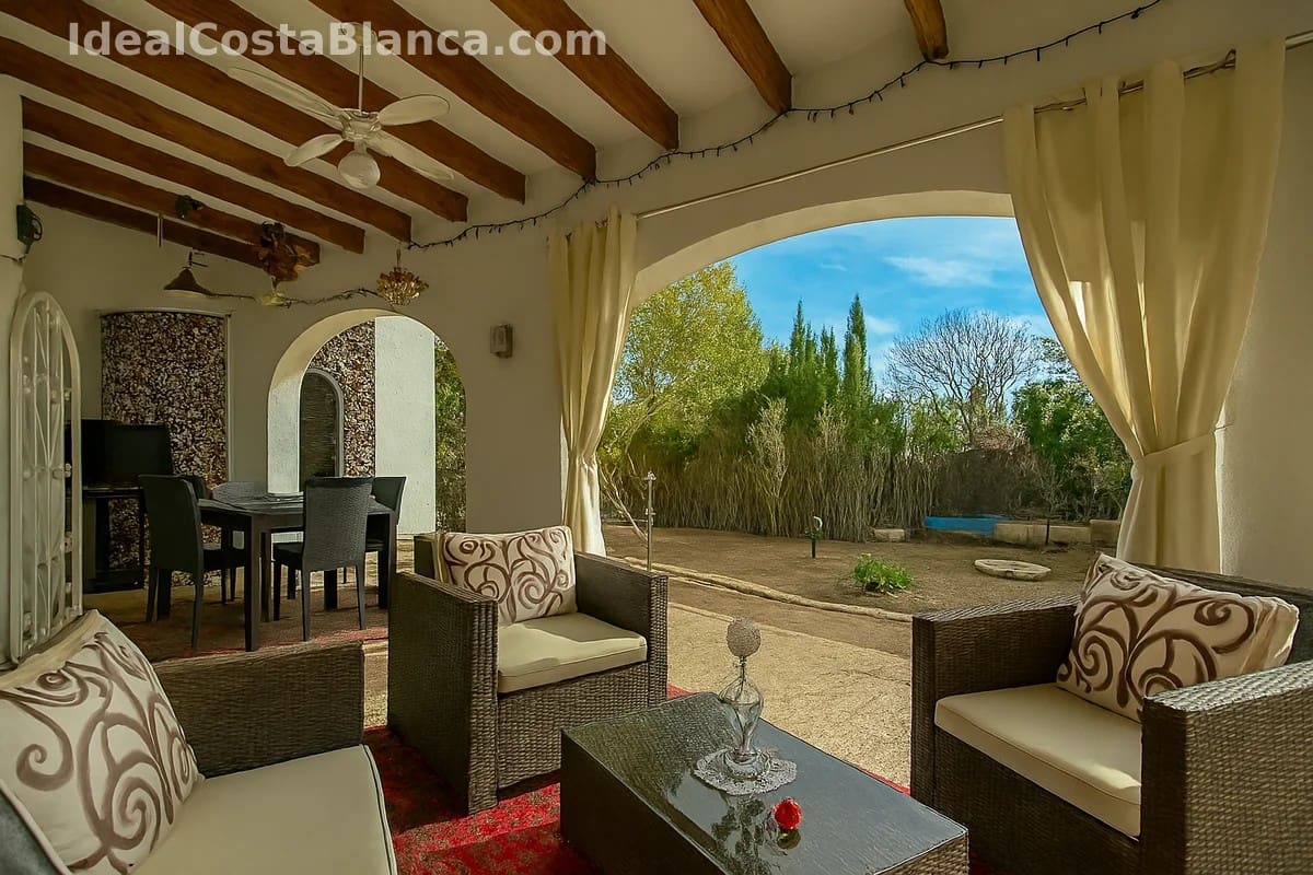 3 soveværelse Finca/Landehus til salg i Alfaz del Pi / L'Alfas del Pi med swimmingpool - € 469.000 (Ref: 9847967)