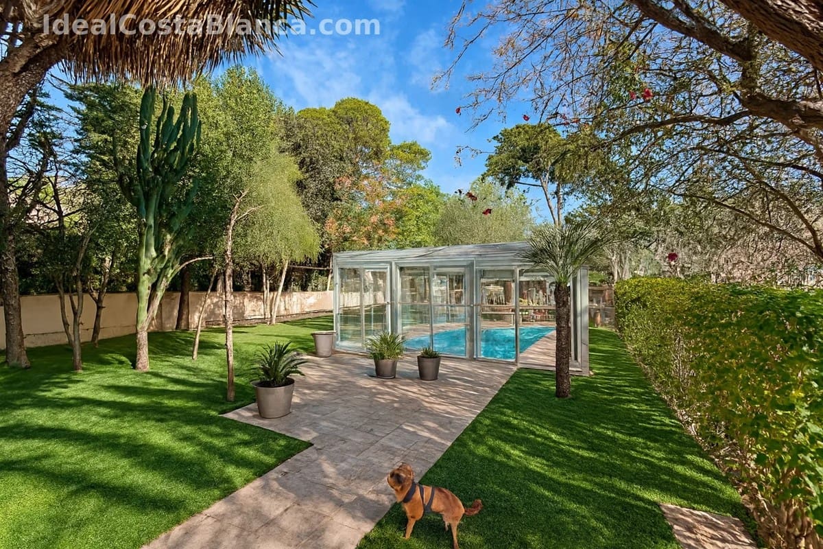 3 soveværelse Finca/Landehus til salg i Alfaz del Pi / L'Alfas del Pi med swimmingpool - € 469.000 (Ref: 9847967)
