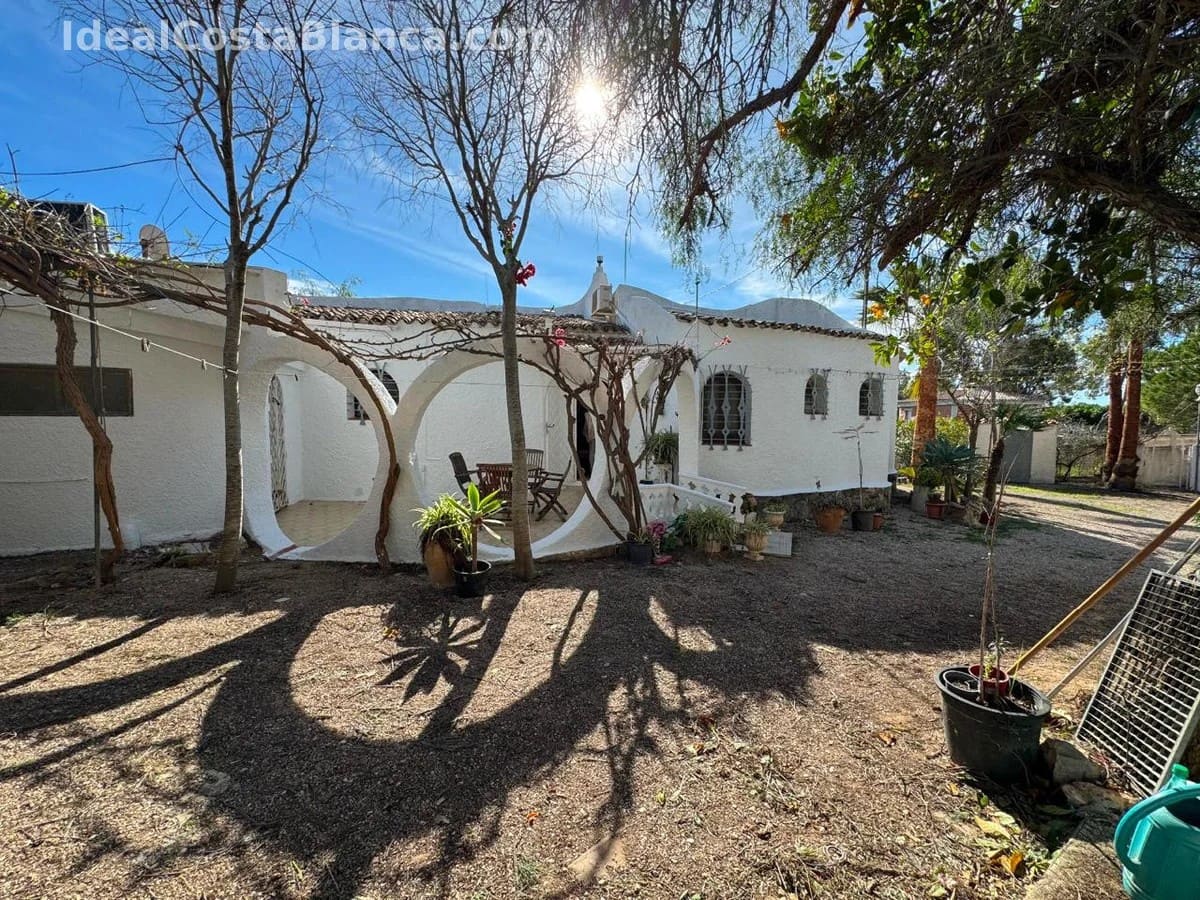 3 soveværelse Finca/Landehus til salg i Alfaz del Pi / L'Alfas del Pi med swimmingpool - € 469.000 (Ref: 9847967)