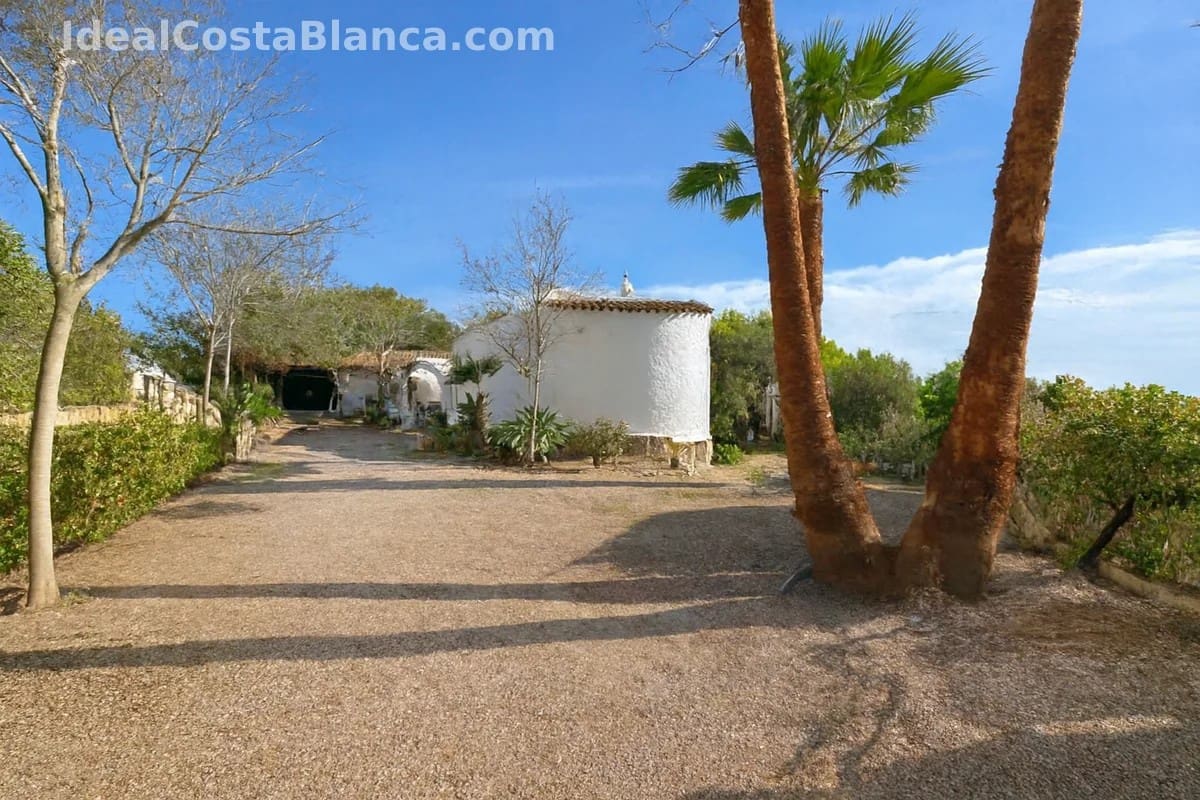 3 soveværelse Finca/Landehus til salg i Alfaz del Pi / L'Alfas del Pi med swimmingpool - € 469.000 (Ref: 9847967)