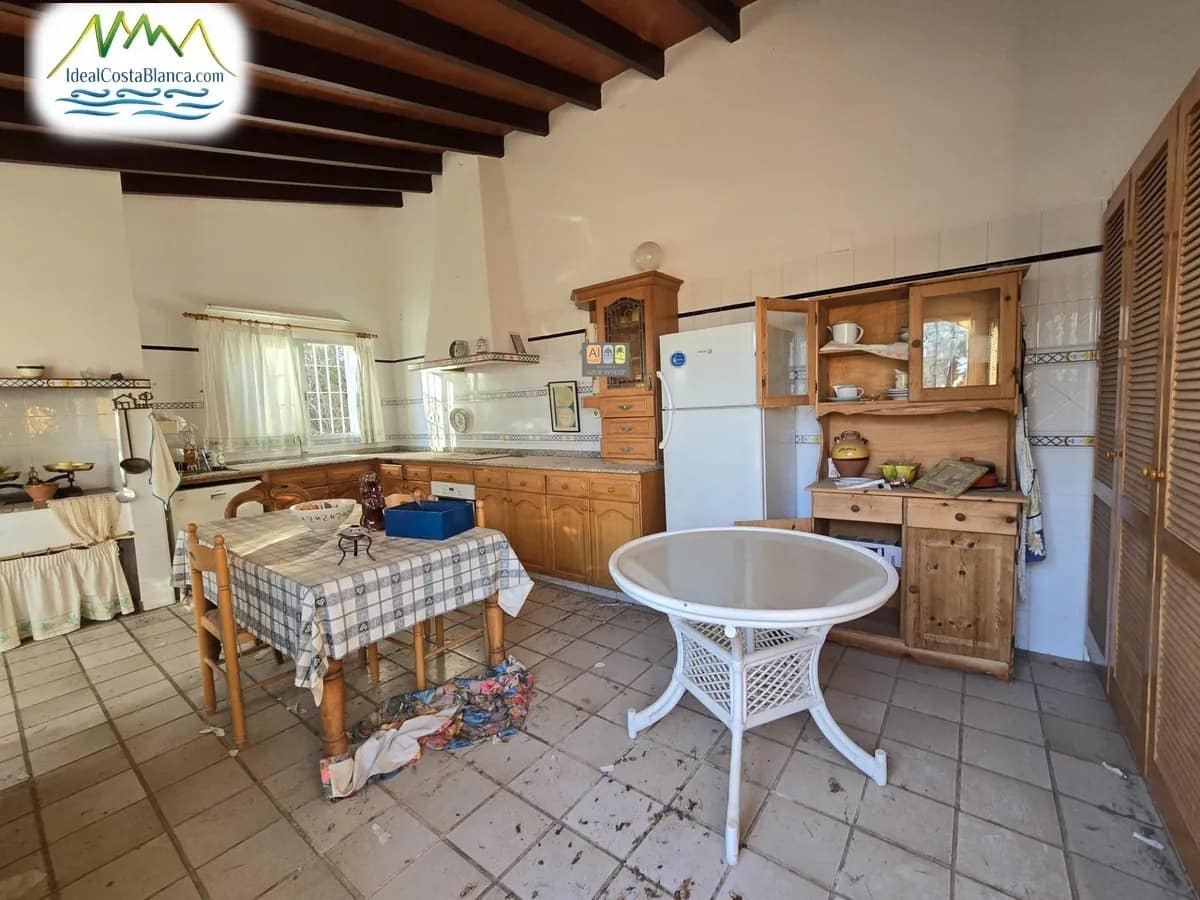 4 soveværelse Byhus til salg i Altea med swimmingpool - € 550.000 (Ref: 9847970)
