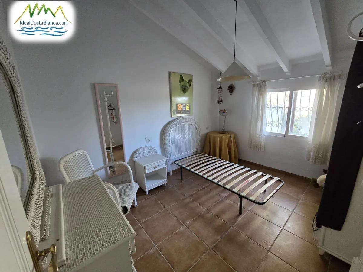 4 soveværelse Byhus til salg i Altea med swimmingpool - € 550.000 (Ref: 9847970)