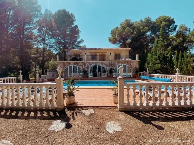 5 soveværelse Finca/Landehus til salg i Benimantell med swimmingpool garage - € 380.000 (Ref: 9847971)