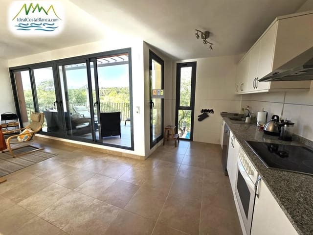 3 makuuhuone Omakotitalo myytävänä paikassa Alhama Springs, Altea mukana uima-altaan - 475 000 € (Ref: 9847973)