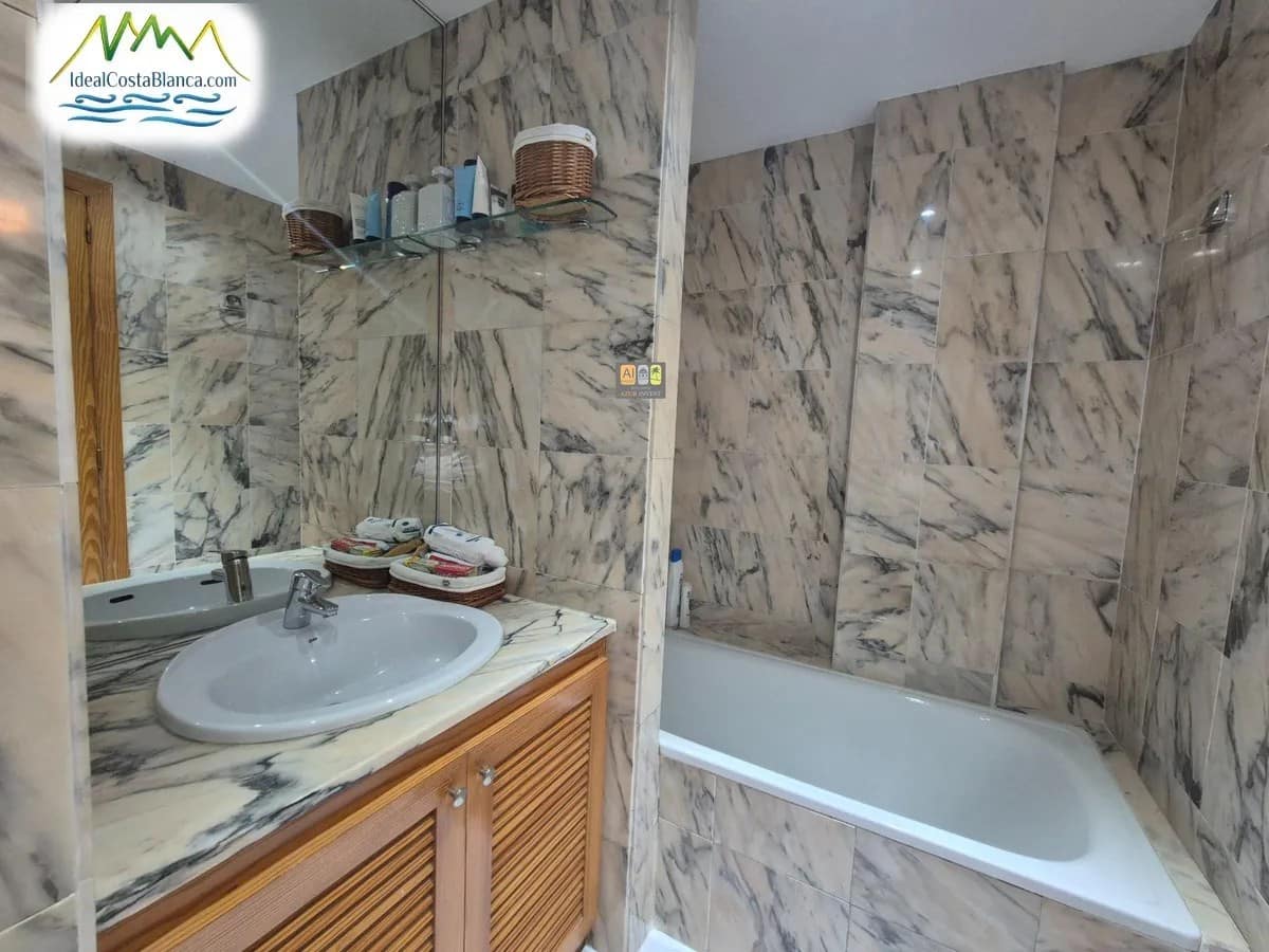 2 slaapkamer Appartement te koop in Altea met garage - € 525.000 (Ref: 9847977)