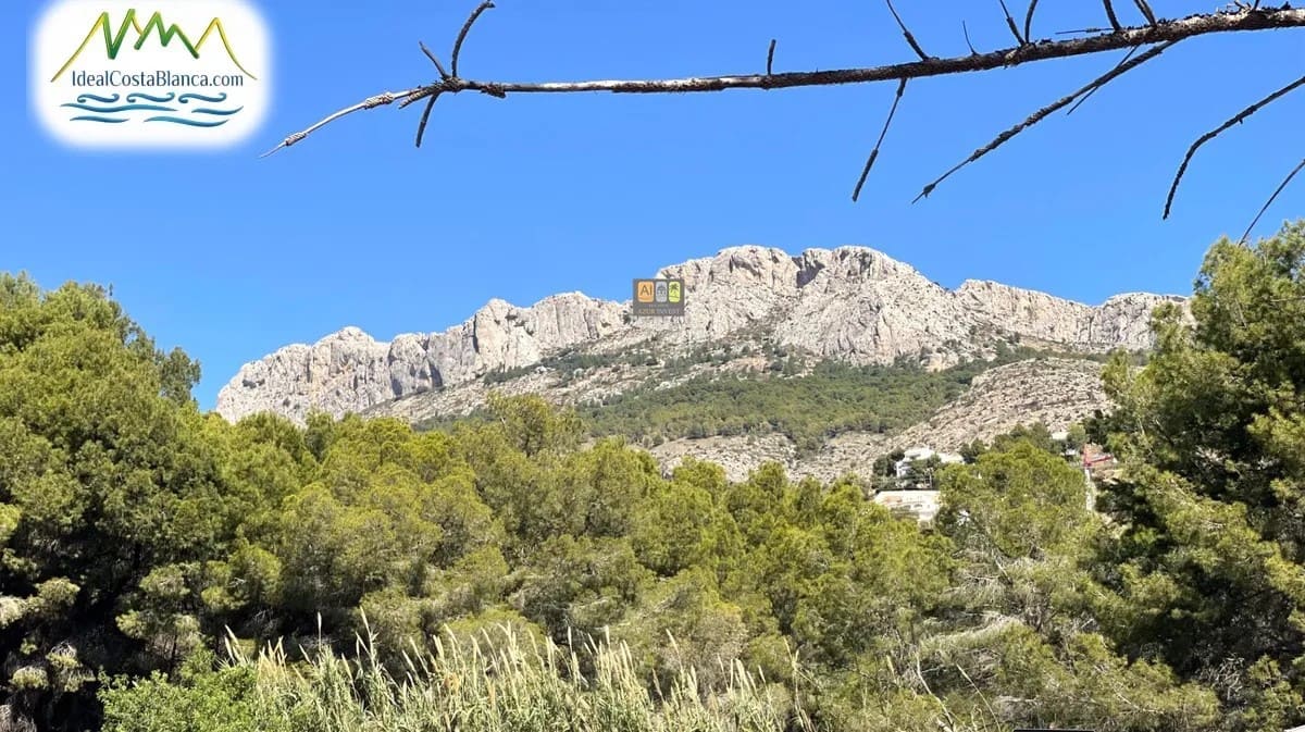 4 slaapkamer Huis te koop in Altea met zwembad garage - € 415.000 (Ref: 9847979)