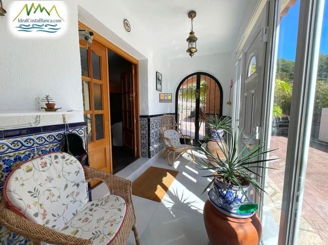 4 slaapkamer Huis te koop in Altea met zwembad garage - € 415.000 (Ref: 9847979)