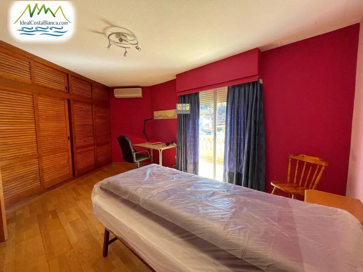 4 slaapkamer Huis te koop in Altea met zwembad garage - € 415.000 (Ref: 9847979)