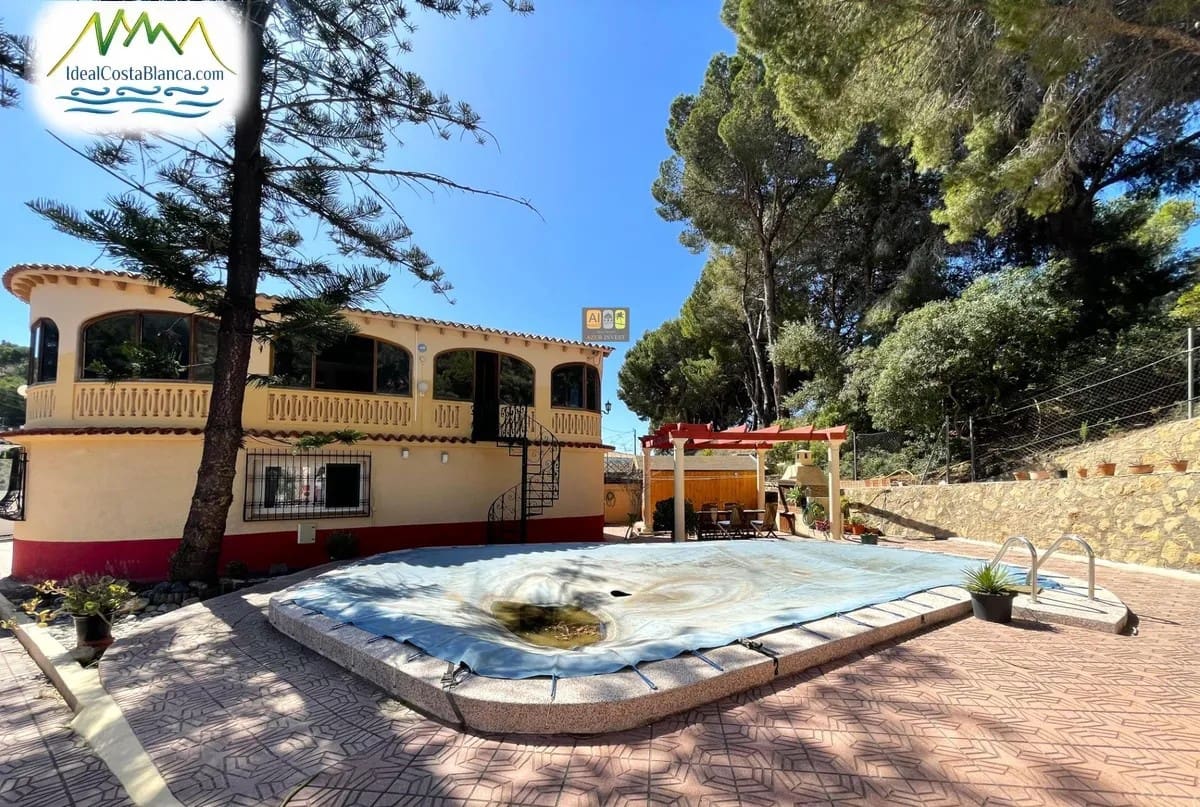 4 slaapkamer Huis te koop in Altea met zwembad garage - € 415.000 (Ref: 9847979)