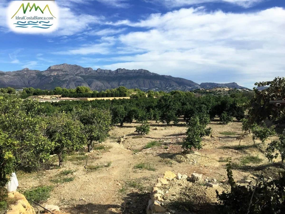 2 soveværelse Finca/Landehus til salg i Altea med garage - € 390.000 (Ref: 9847982)