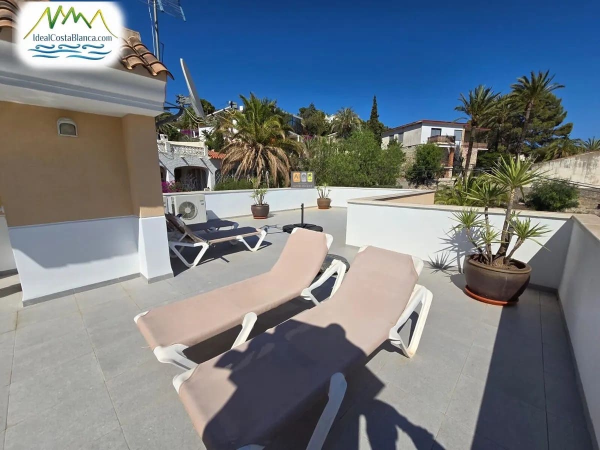 3 makuuhuone Huvila myytävänä paikassa Altea mukana uima-altaan - 699 000 € (Ref: 9847984)