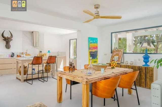 Chalet de 3 habitaciones en Barranco Hondo, La Nucia en venta con piscina garaje - 630.000 € (Ref: 9947348)