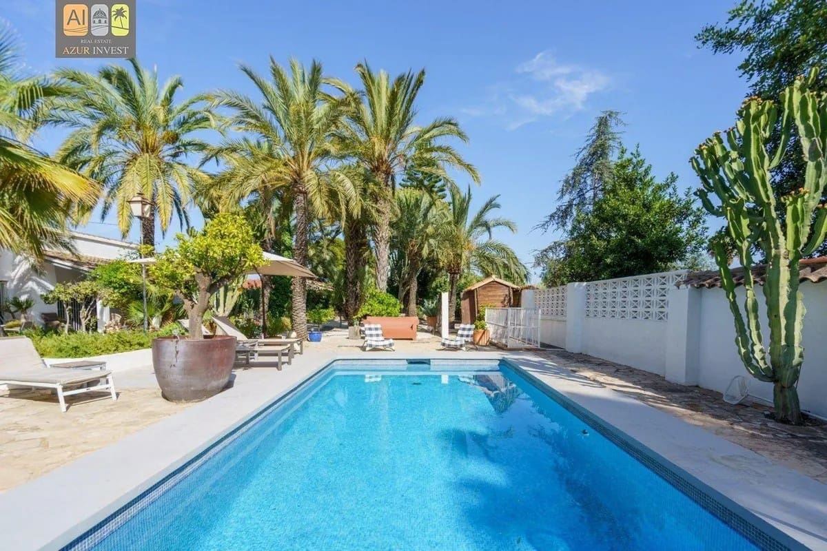 3 soveværelse Villa til salg i La Nucia med swimmingpool garage - € 630.000 (Ref: 9947348)