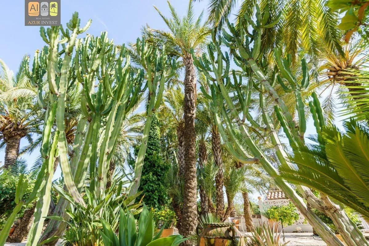 3 soveværelse Villa til salg i La Nucia med swimmingpool garage - € 630.000 (Ref: 9947348)